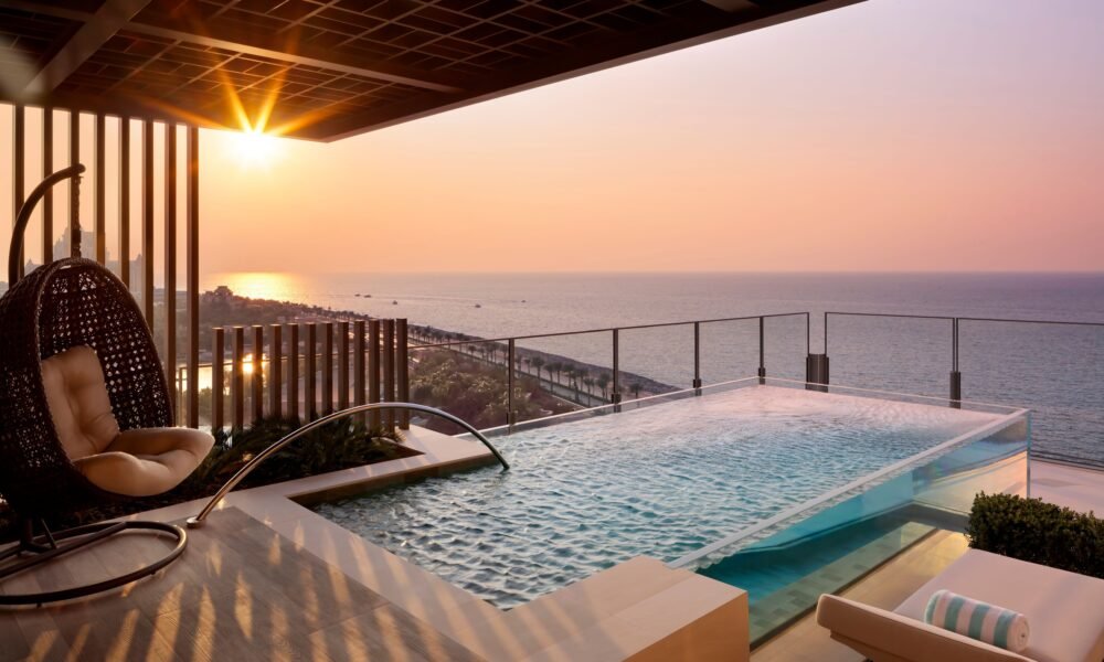 UAE hotels with private pool