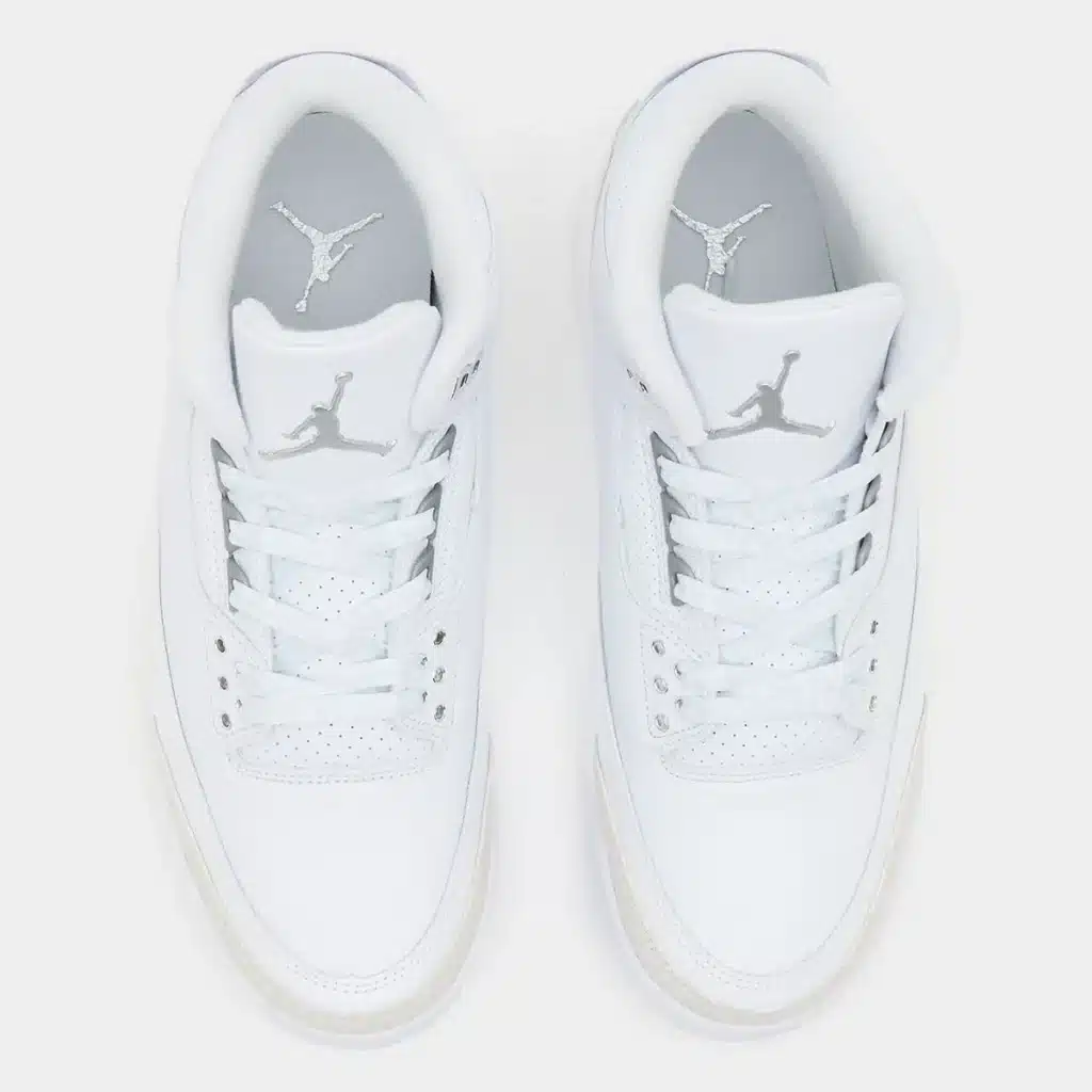 Air Jordan 3 “Pure Money” 4